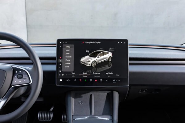 Do the Driving Modes in Cadillac LYRIQ Offer Different Ranges or Battery Usages?